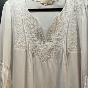 Solitaire Ivory Embroidered Blouse